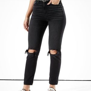 American Eagle Black Mom Jeans